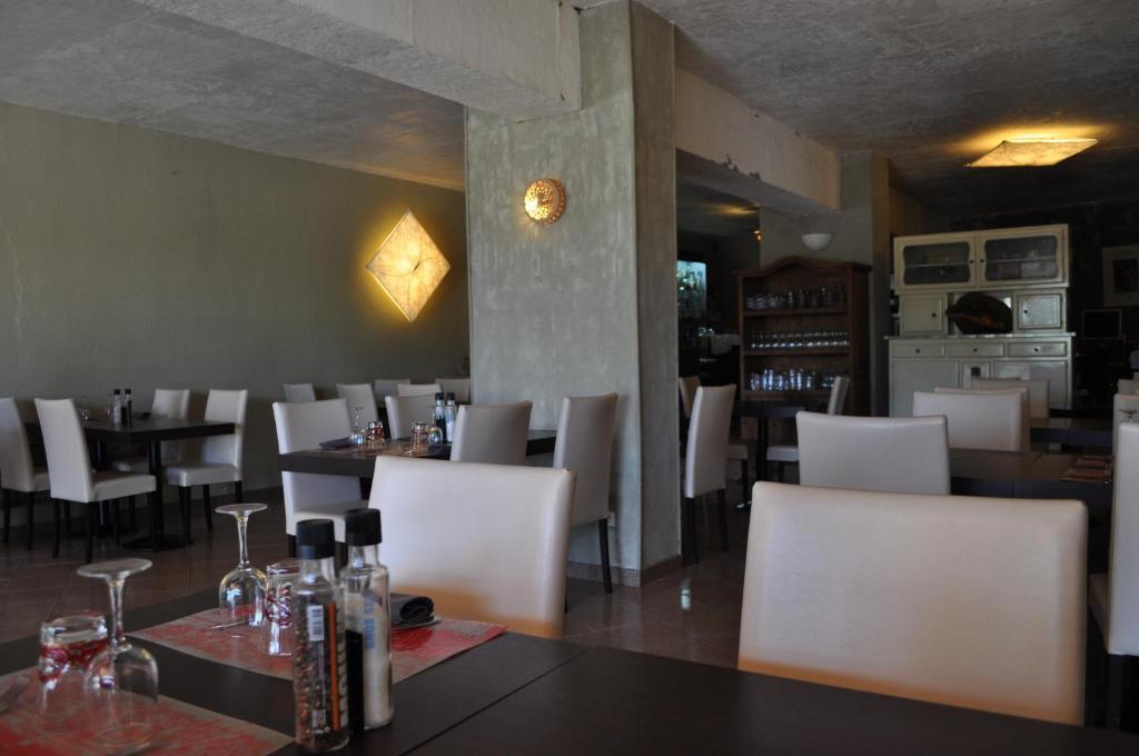 Hotel Restaurant L'Incudine Zonza Exterior photo